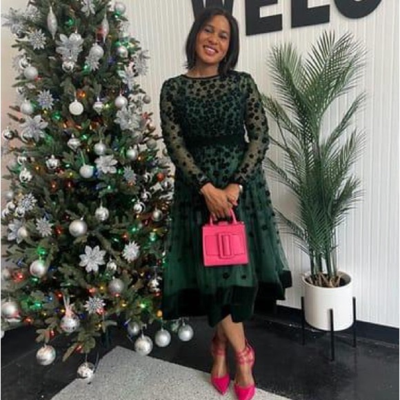 MAC DUGGAL Green Velvet Embellished Illusion Long Sleeve A Line Midi Dress 12 - Picture 6 of 13